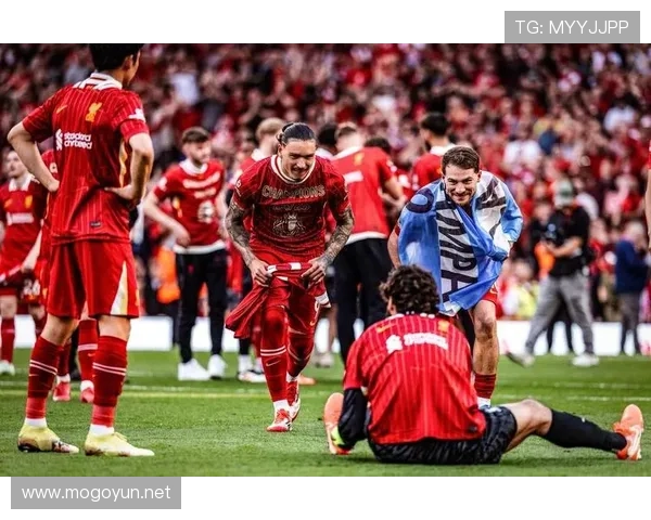 从南美新星到英超焦点:努涅斯的成长与质疑 从南美新星到英超焦点:努涅斯的成长与质疑