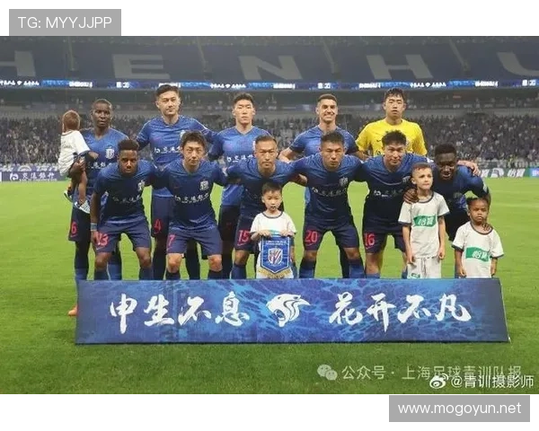 上海申花赛季中期战术危机暴露，豪门争冠之路再遇阵容与管理双重考验。