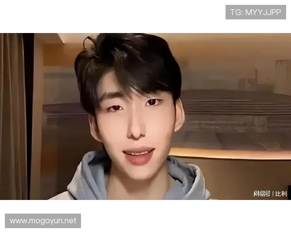 刚刷到林孝埈日常，那些随手小物比我一个月工资还贵