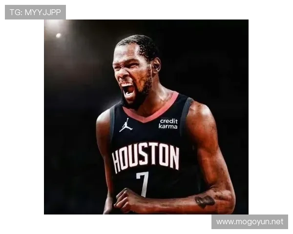 杜兰特利用挡拆拉开空间提升三分效率主导关键时刻得分